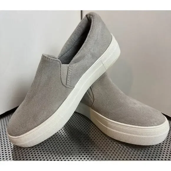 Soda Women's Gray Suede Slip-On Sneakers Shoes Size 6 - Picture 3 of 7